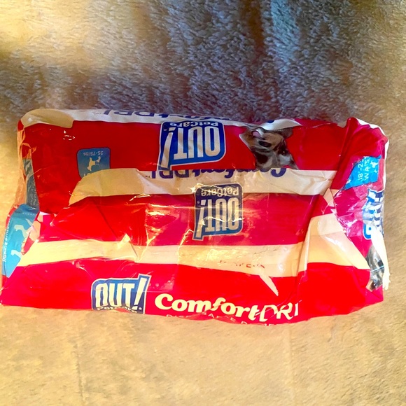 🐶OUT! PET CARE🐶 COMFORT-DRY DISPOSABLE DIAPERS W/ ODOR CONTROL, EDGE GUARD - Picture 7 of 9